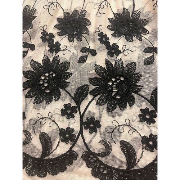 Petit Pois by Viviana G too sheer tunic w/ embroidery sz L NWT - Picture 3 of 6